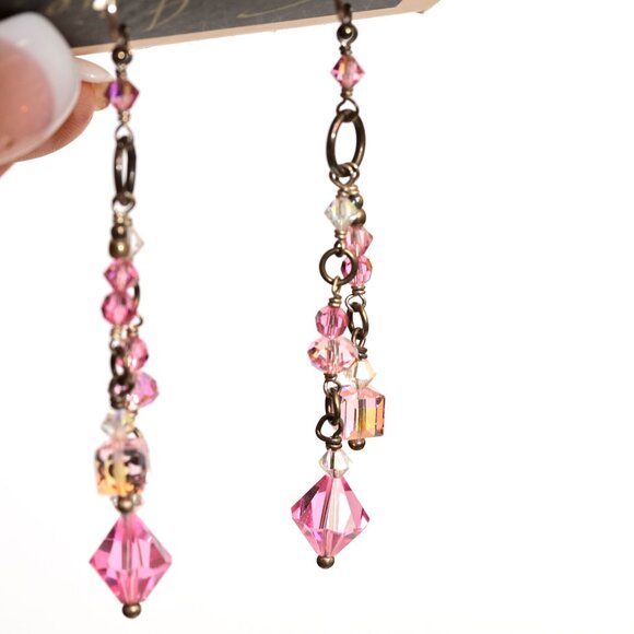TRES JOLIE, Gorgeous Crystal Dangle Earrings from Estate - Picture 5 of 6